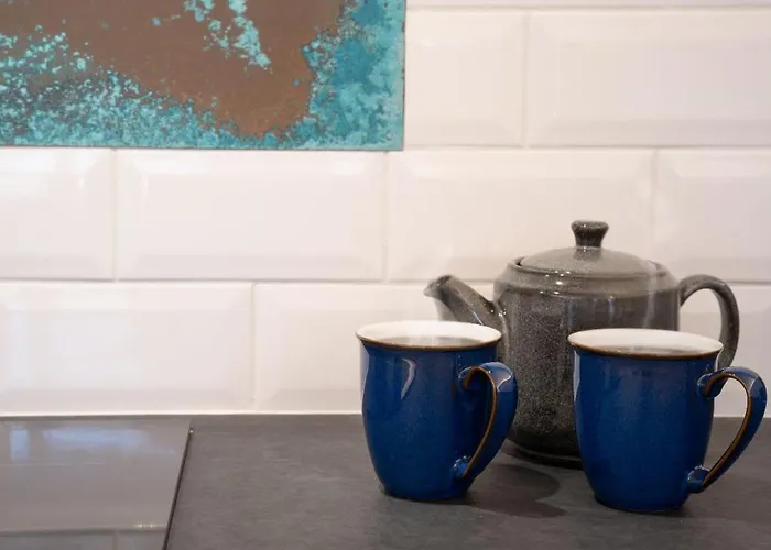 New 4 Bedroom At Waterhead Range By Letmestay Casa de Férias *