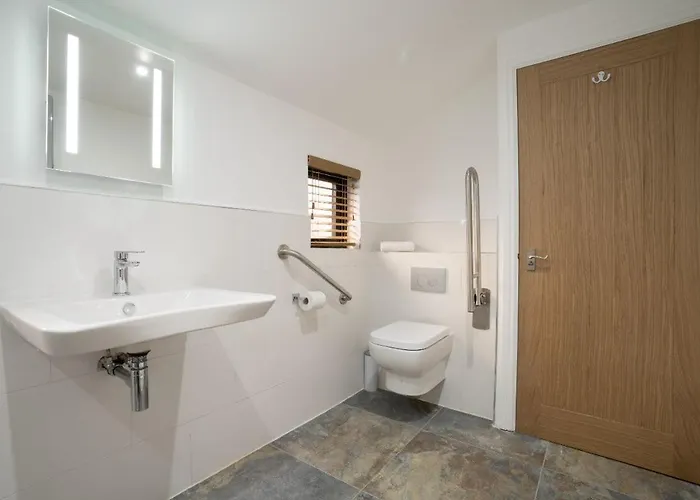 Casa de Férias New 4 Bedroom At Waterhead Range By Letmestay Ambleside