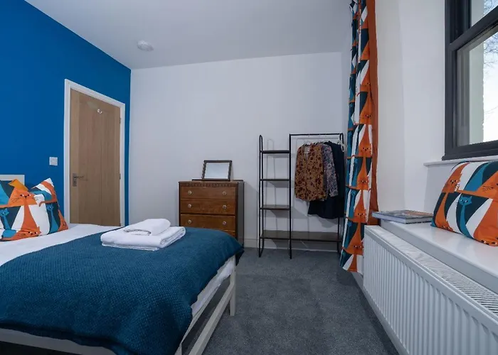 Casa de Férias New 4 Bedroom At Waterhead Range By Letmestay *