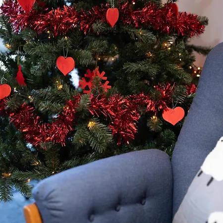 New 4 Bedroom At Waterhead Range By Letmestay